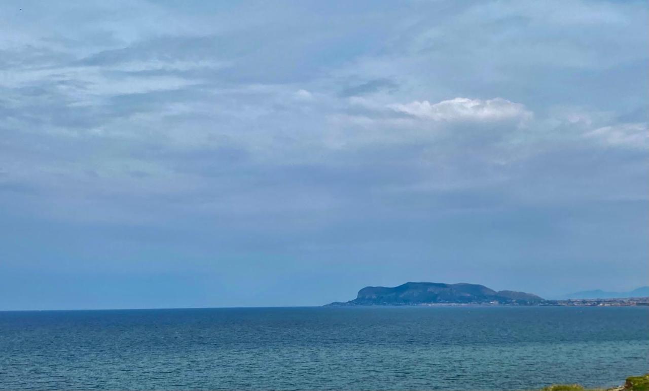 Casamare Sant'Erasmo Sea View Apartment Палермо Екстериор снимка